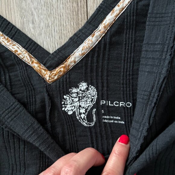 Anthropologie Pilcro Black Double-V Neck Tee Size Small 90s - Picture 5 of 12